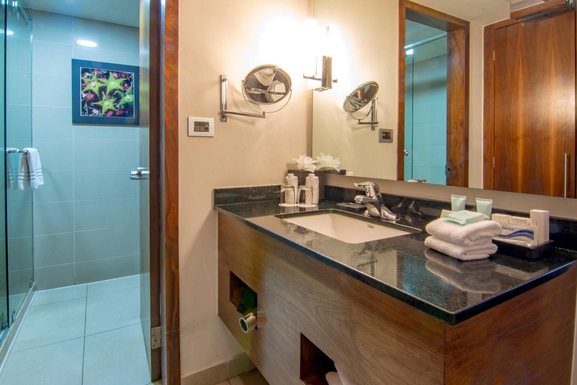 Hotel Lucerna Tijuana Luaran gambar