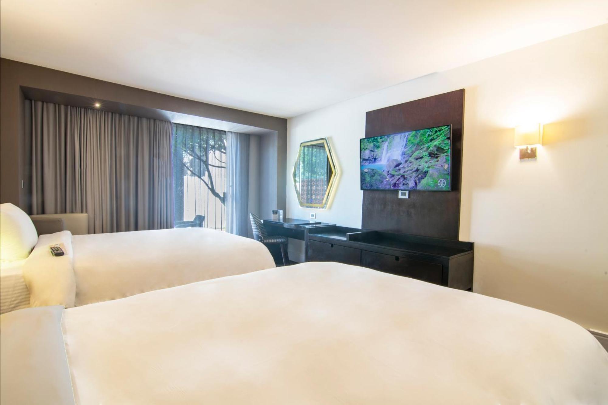 Hotel Lucerna Tijuana Luaran gambar