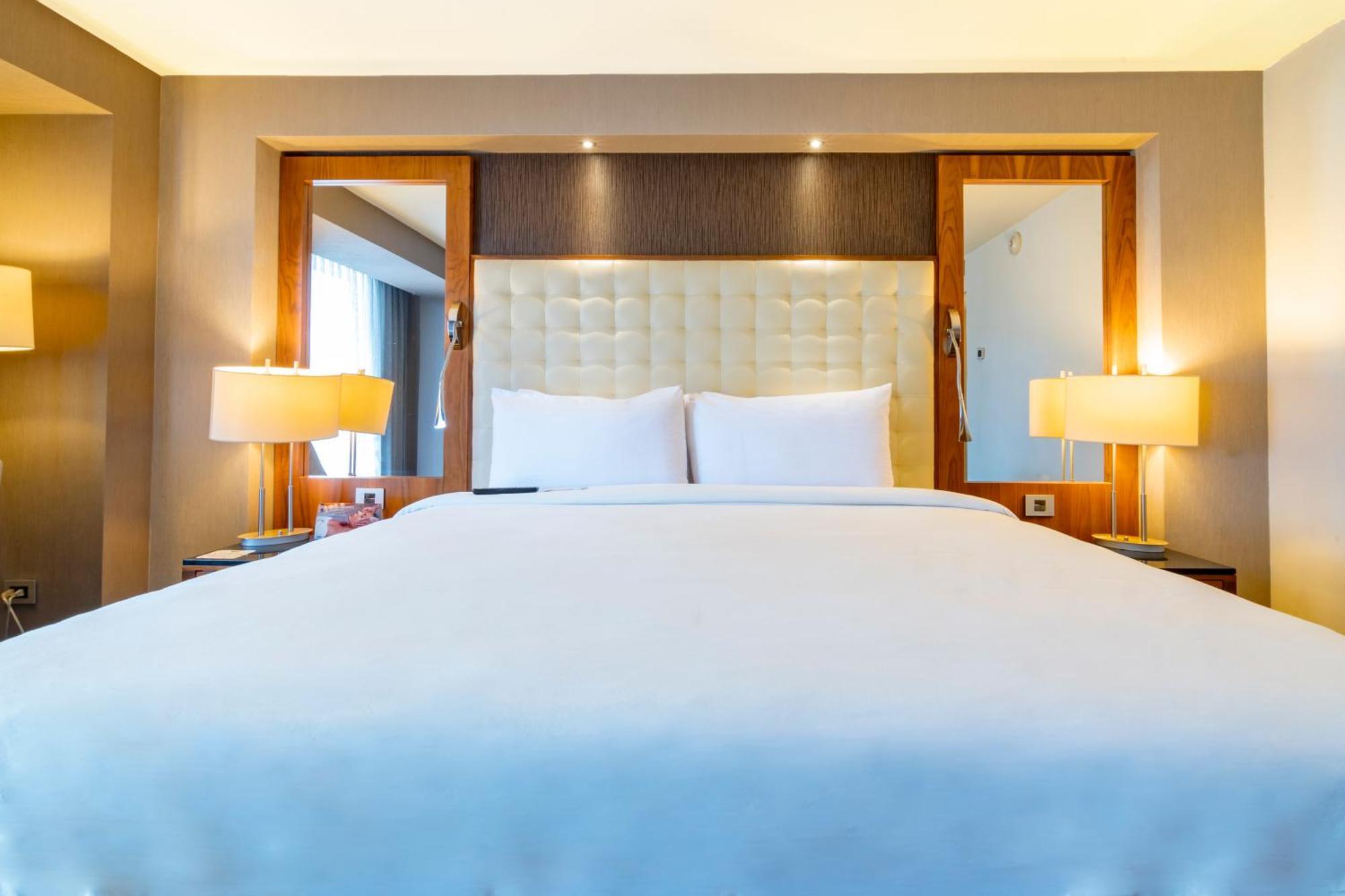Hotel Lucerna Tijuana Luaran gambar